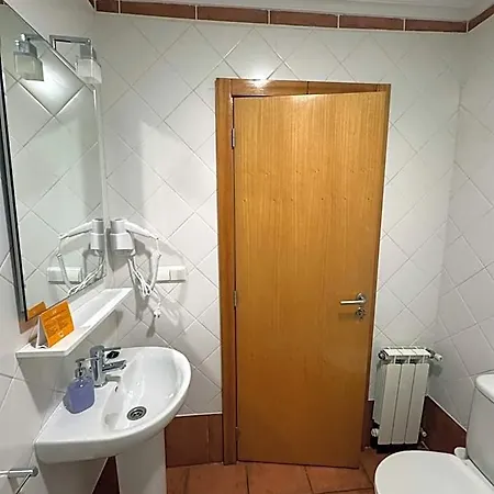 Casa Santa Catarina Alojamento de Acomodação e Pequeno-almoço Montalegre