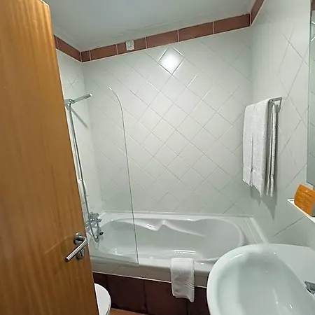 Casa Santa Catarina Alojamento de Acomodação e Pequeno-almoço Montalegre