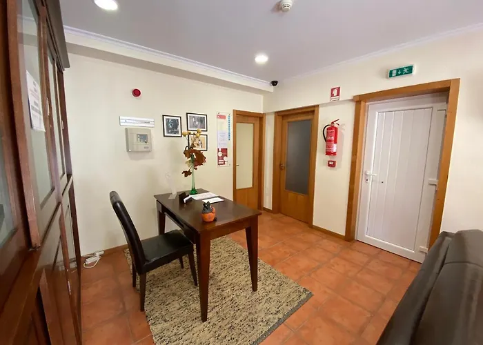 Alojamento de Acomodação e Pequeno-almoço Casa Santa Catarina Montalegre